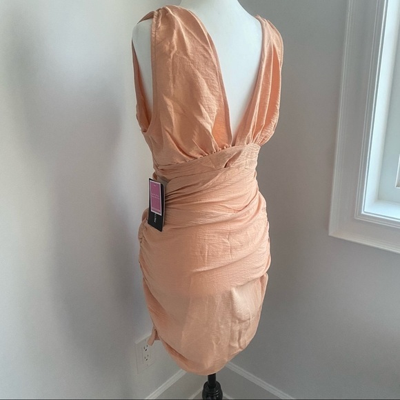 Peach Textured Plunge Wooden Ring Wrap Bodycon Dress​​​​​ - Picture 5 of 8